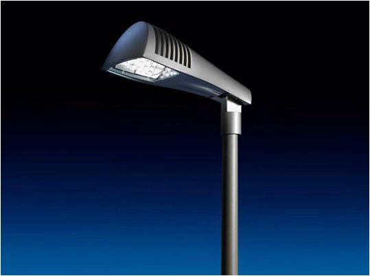 Светильник светодиодный уличного освещения: виды, характеристики, применение