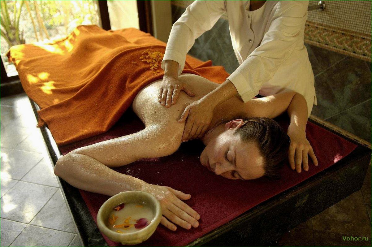 Индийский массаж: особенности, преимущества и техники